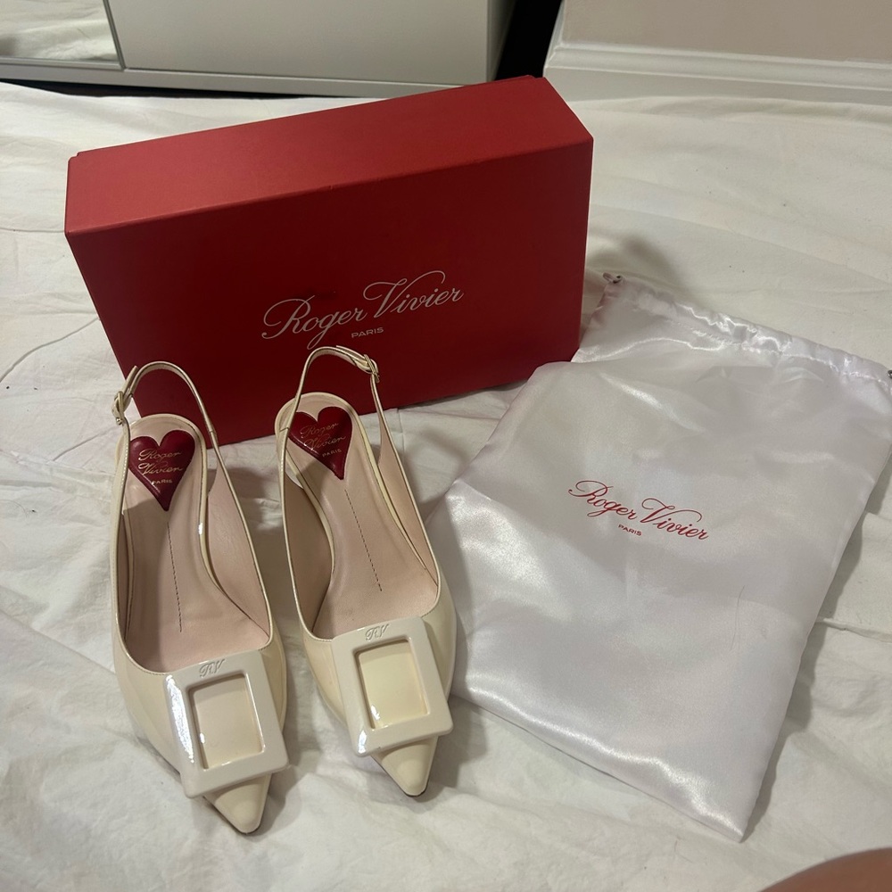 Roger Vivier Ivory Slingback Heels
